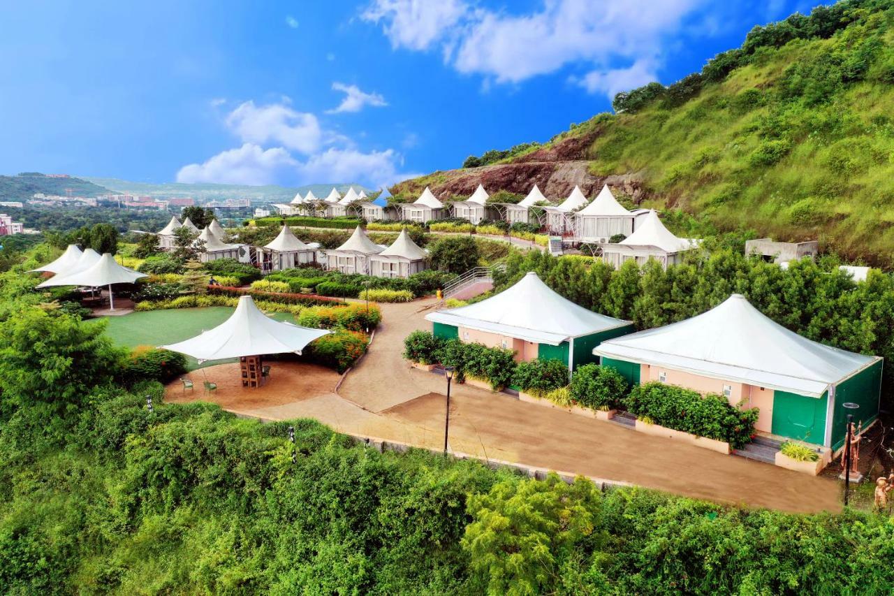 Sunnys World Hotel Pune Luaran gambar
