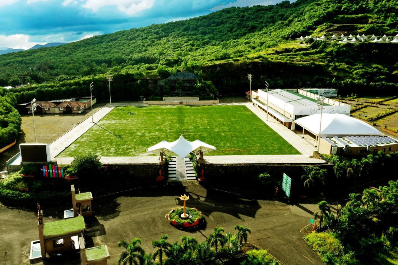 Sunnys World Hotel Pune Luaran gambar